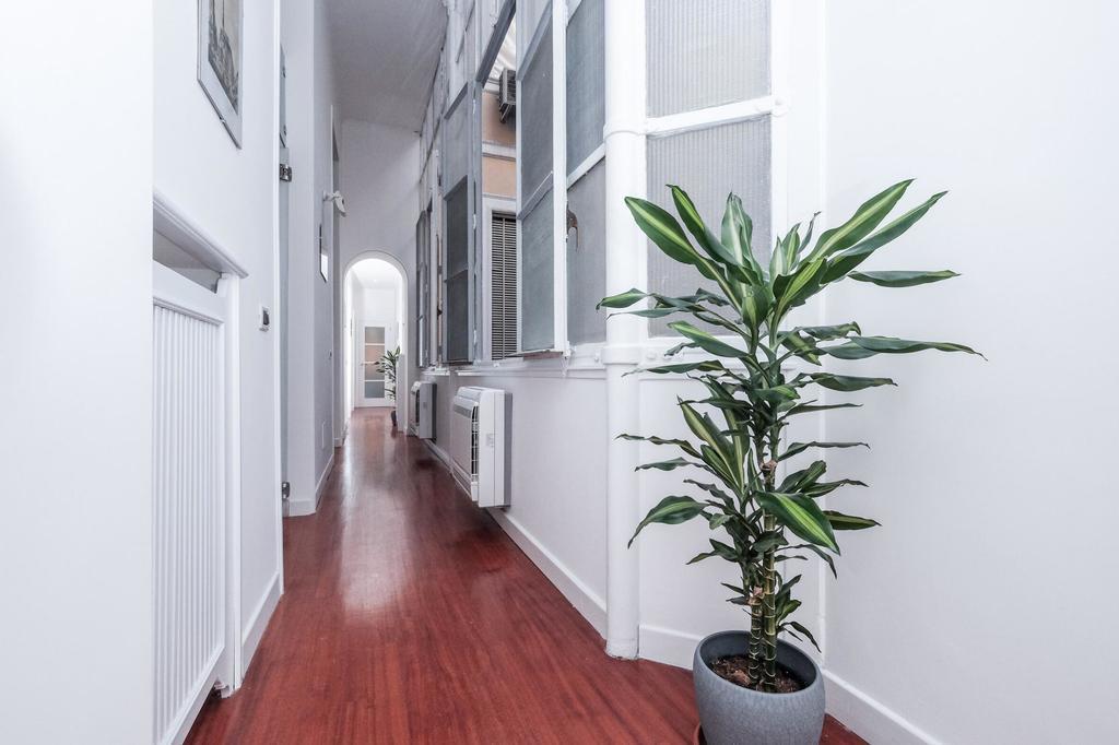 Spanish Steps Art Apartment Рим Экстерьер фото