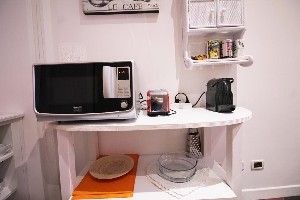 Spanish Steps Art Apartment Рим Экстерьер фото
