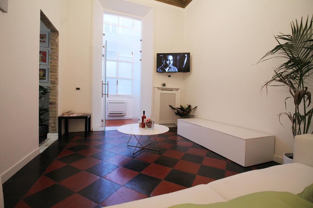 Spanish Steps Art Apartment Рим Экстерьер фото